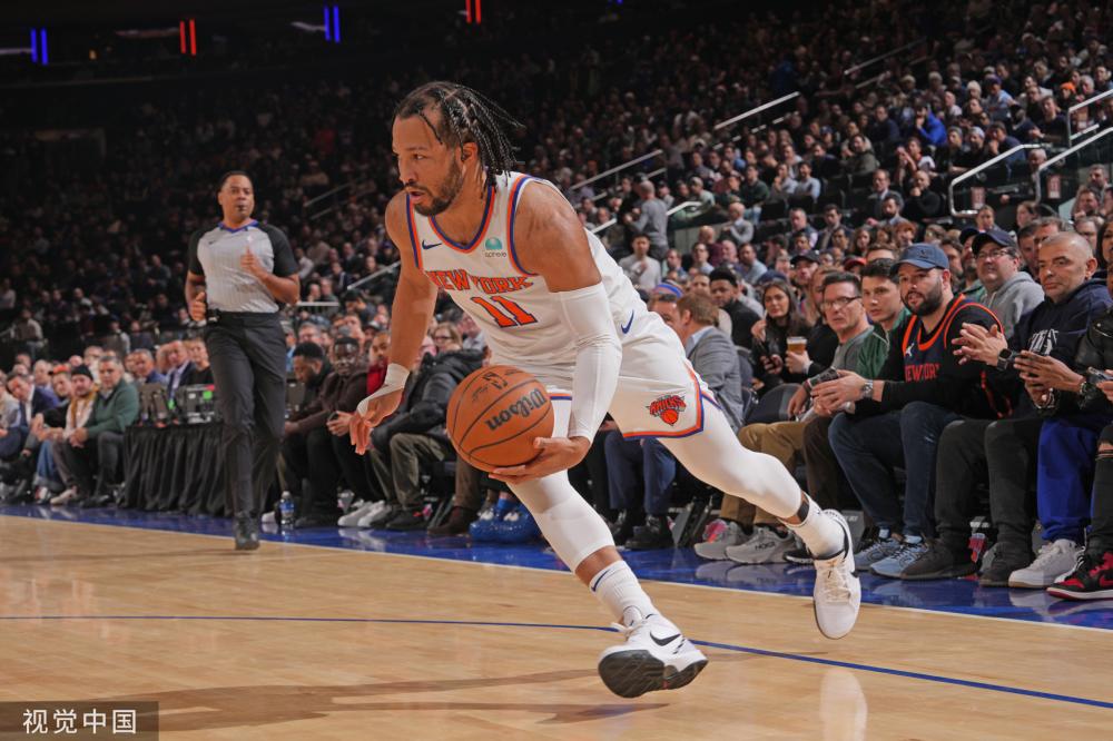 通过篮球这 通过篮球这